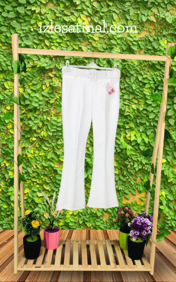 İspanyol Paça Kadın Beyaz Kumaş Pantolon